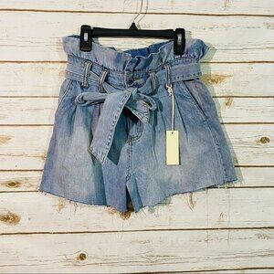 Blank NYC woman’s high waist belted paperbag jeans shorts  size 26